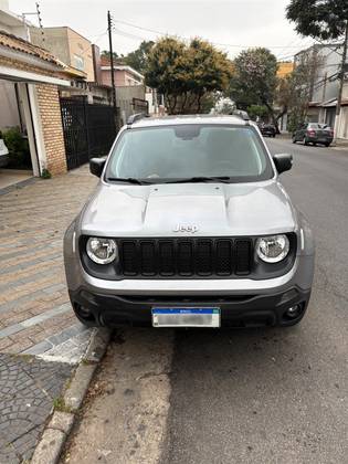 JEEP RENEGADE 1.8 16V FLEX 4P AUTOMÁTICO JEEP RENEGADE 1.8 16V FLEX 4P AUTOMÁTICO